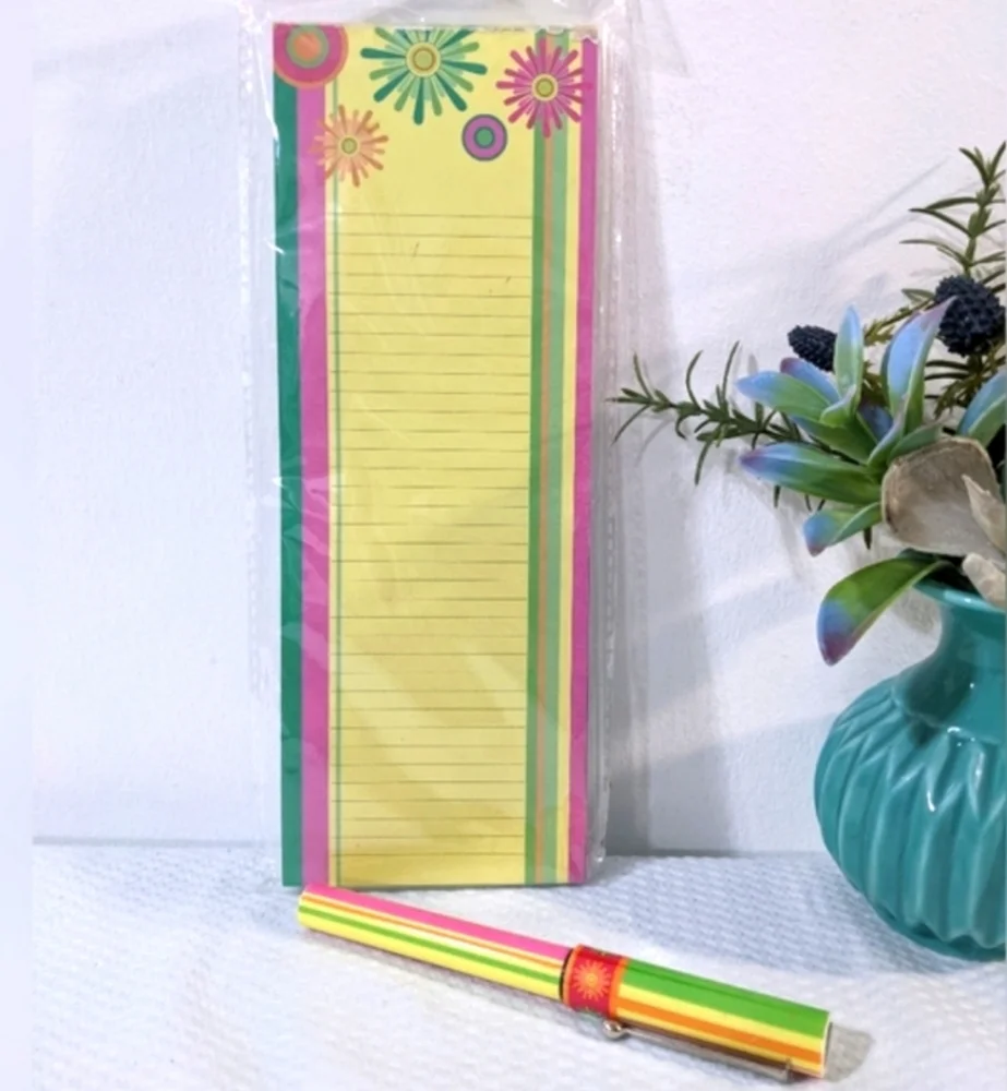 💛 Friends Forever Desk Quote Book Notepads Pens & Giftbag 6 Pc SET